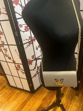 Louis Vuitton Cream Epi Twist Chain Crossbody